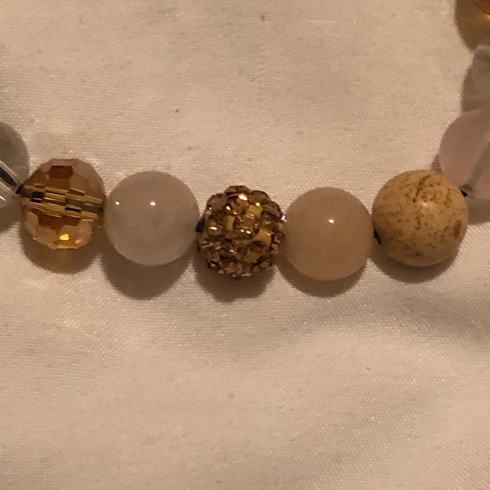 Gemstone bracelet w taupe rhinestone